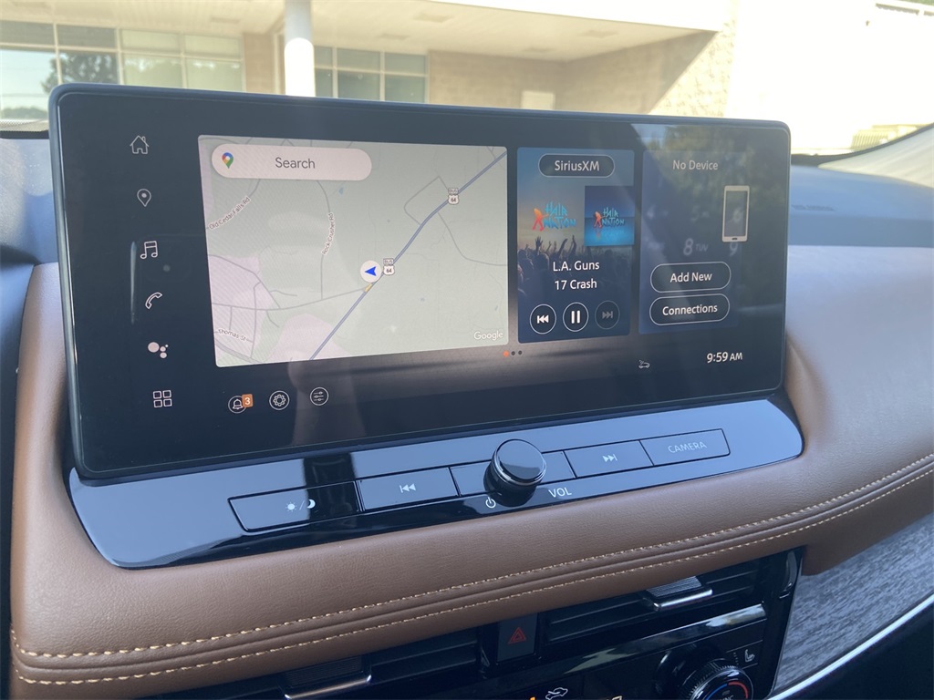 2024 Nissan Rogue Platinum photo 18