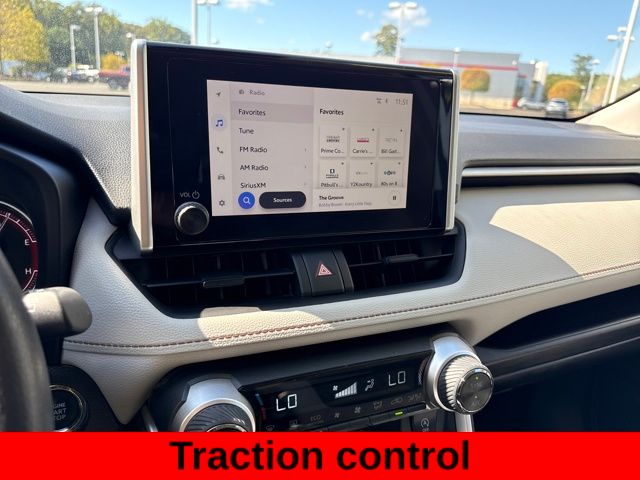 2024 Toyota RAV4 XLE photo 15