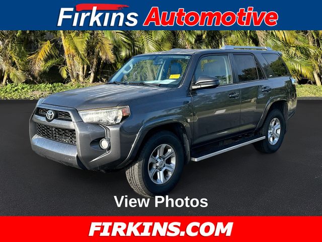 2015 Toyota 4Runner SR5's photo