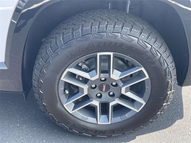 2026 Gmc Terrain AT4 photo 9