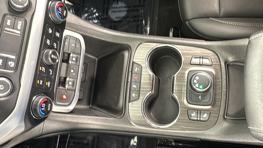 2023 Gmc Acadia SLT photo 30