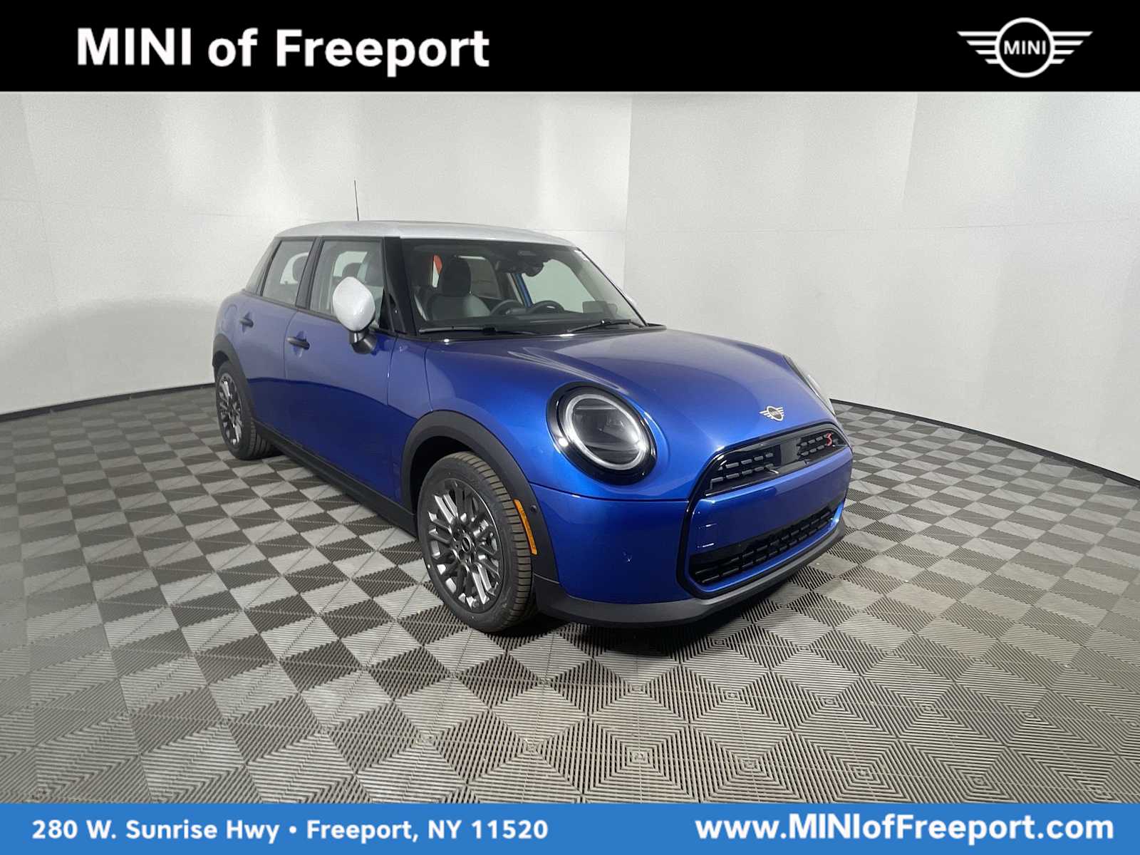 2025 MINI Hardtop 4 Door