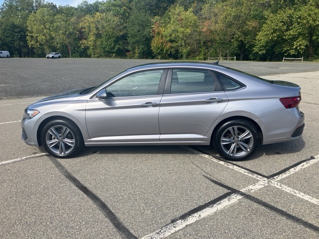 2024 Volkswagen Jetta 1.5T SE photo 8