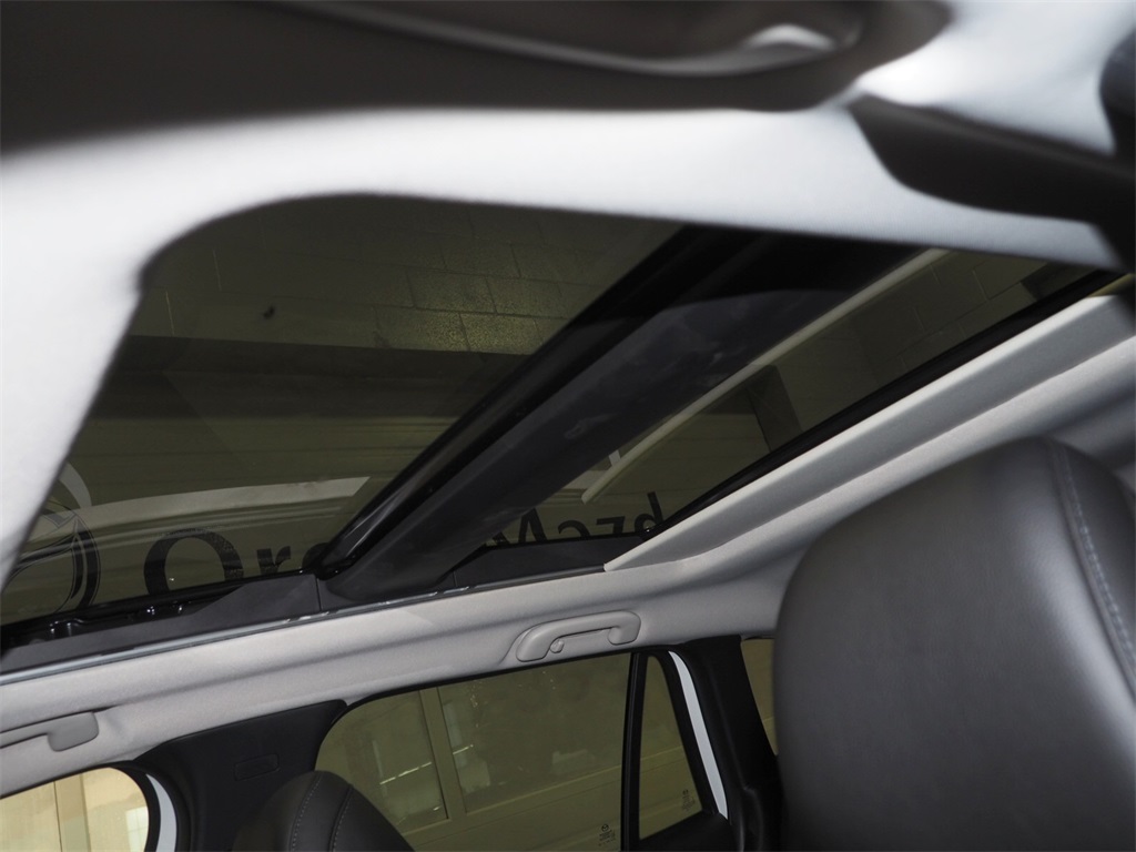 2025 Mazda CX-50 2.5 Premium Plus photo 5