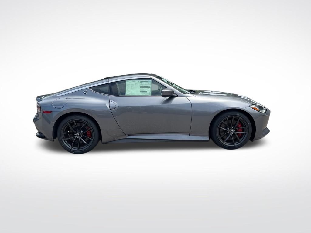 2024 Nissan Z Performance photo 3