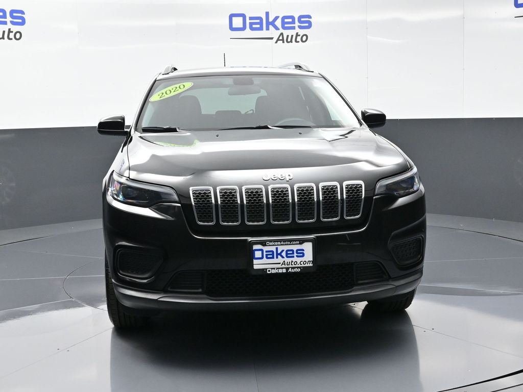 Used 2020 Jeep Cherokee Latitude with VIN 1C4PJMCB3LD654553 for sale in Kansas City