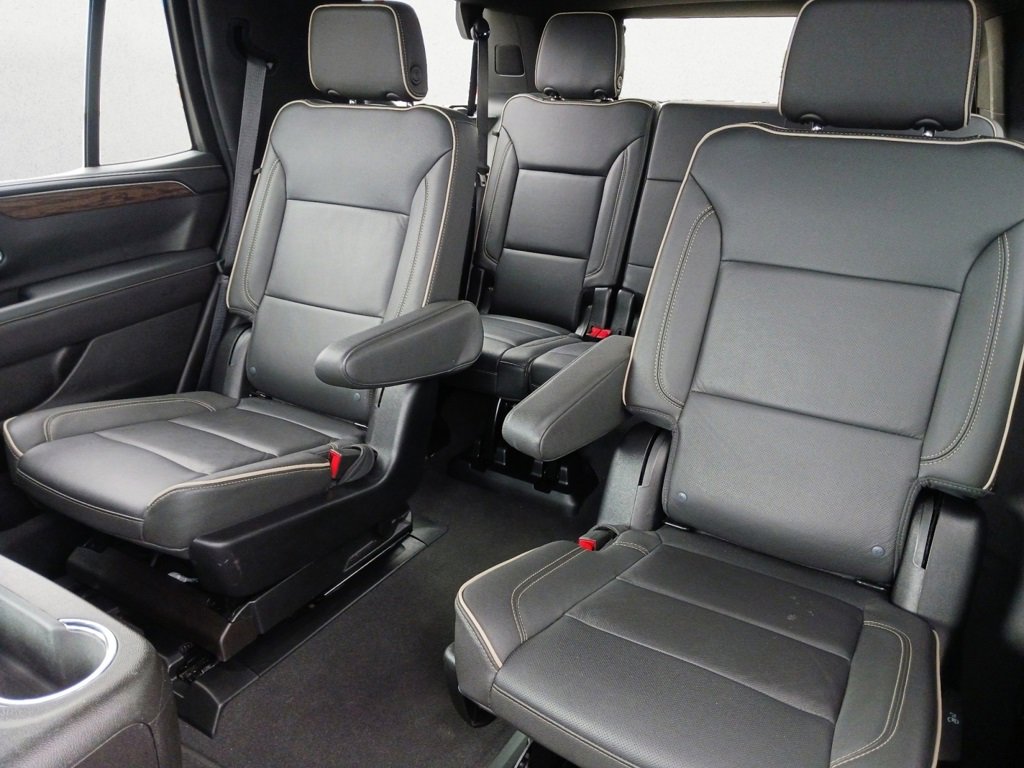 2024 Chevrolet Tahoe Premier photo 24