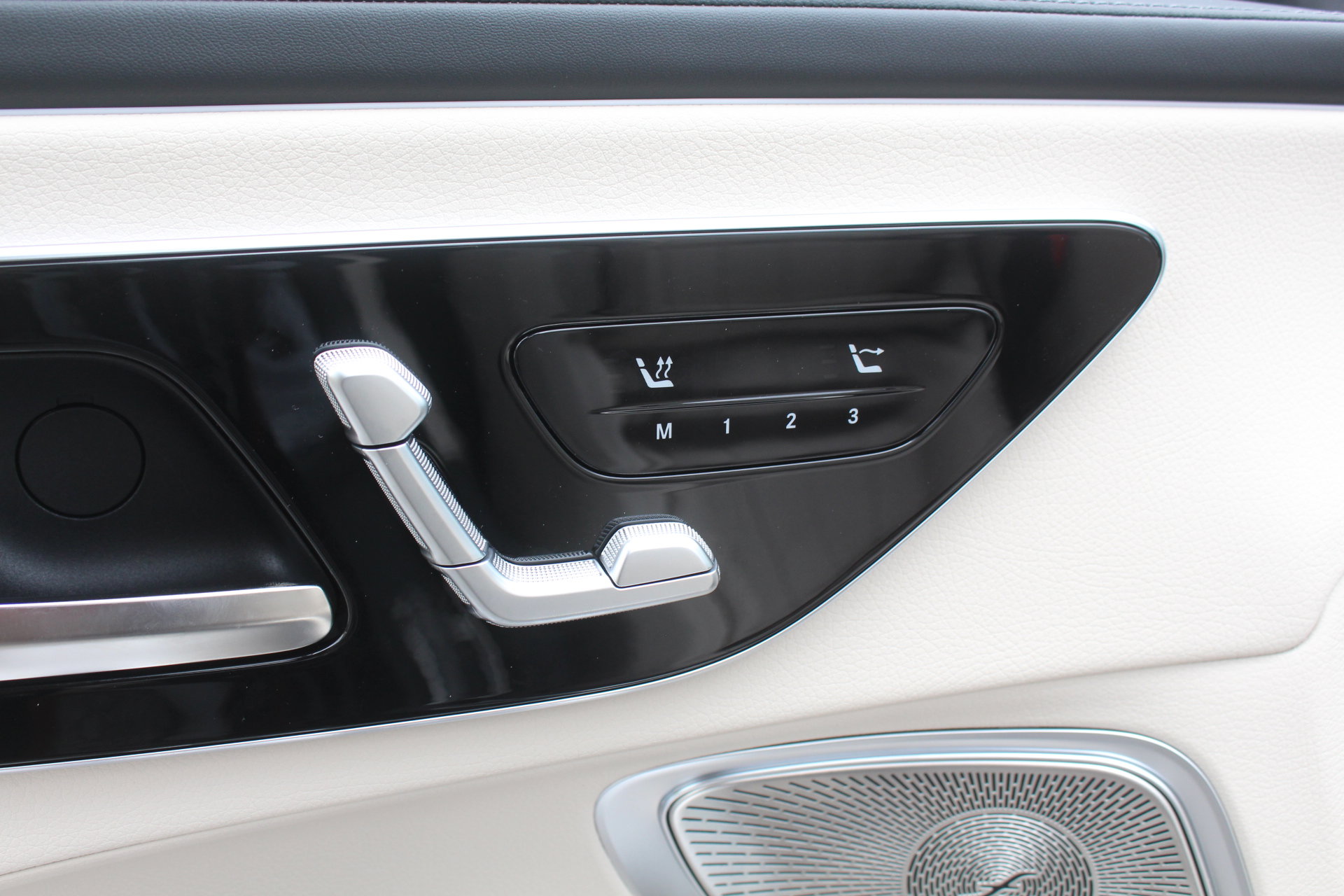 2026 Mercedes Benz CLE AMG 53 4MATIC Cabriolet photo 12