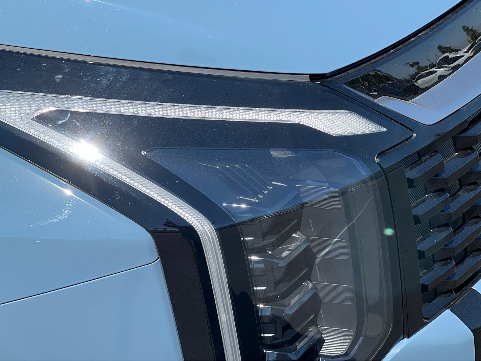2026 Kia Sportage Hybrid photo 9