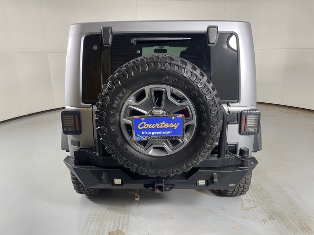 2017 Jeep Wrangler Unlimited Rubicon photo 6