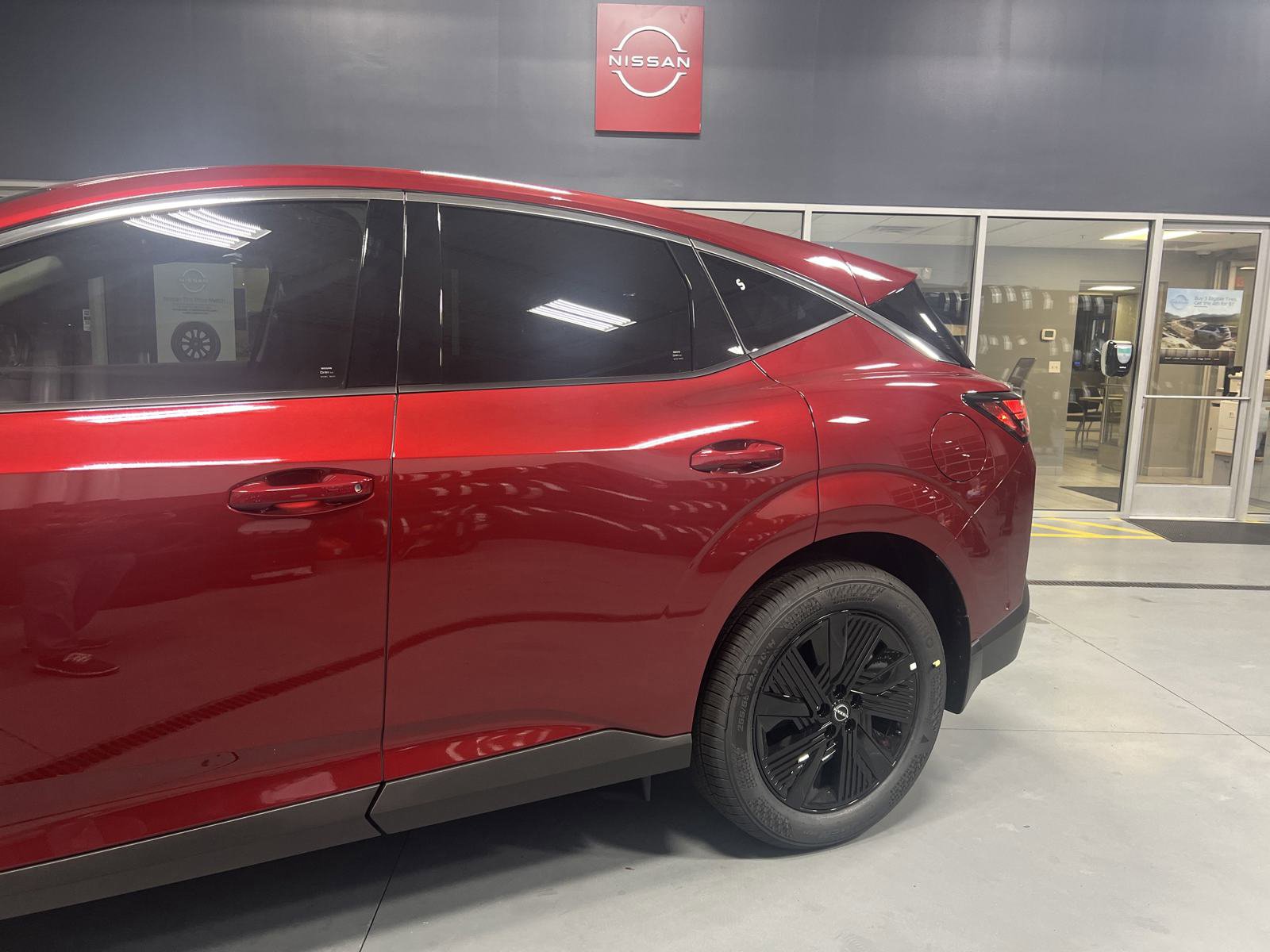 2025 Nissan Murano SV photo 4