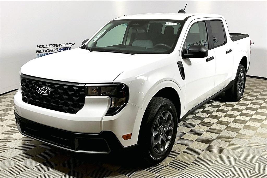 2025 Ford Maverick XLT's photo