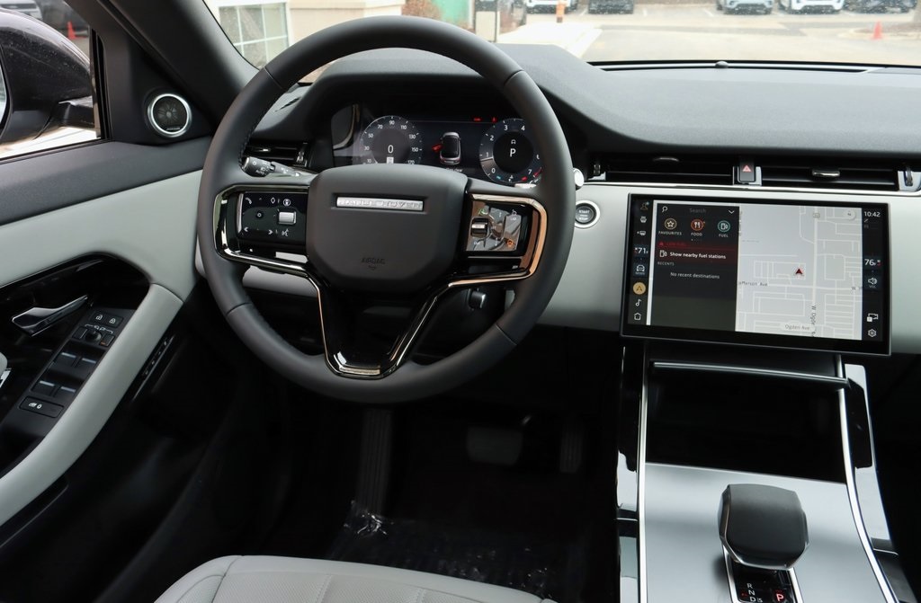 2026 LAND ROVER RANGE ROVER EVOQUE - Image 15