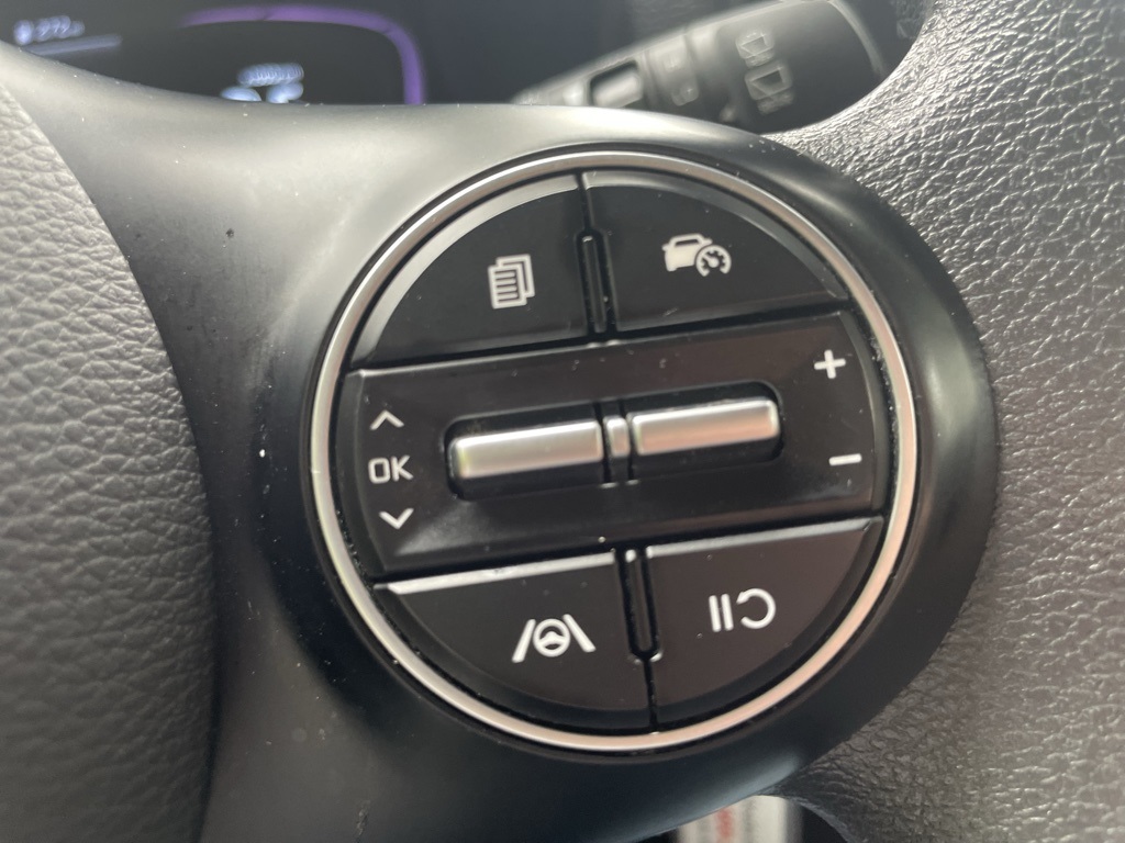 2023 Kia Soul LX photo 11