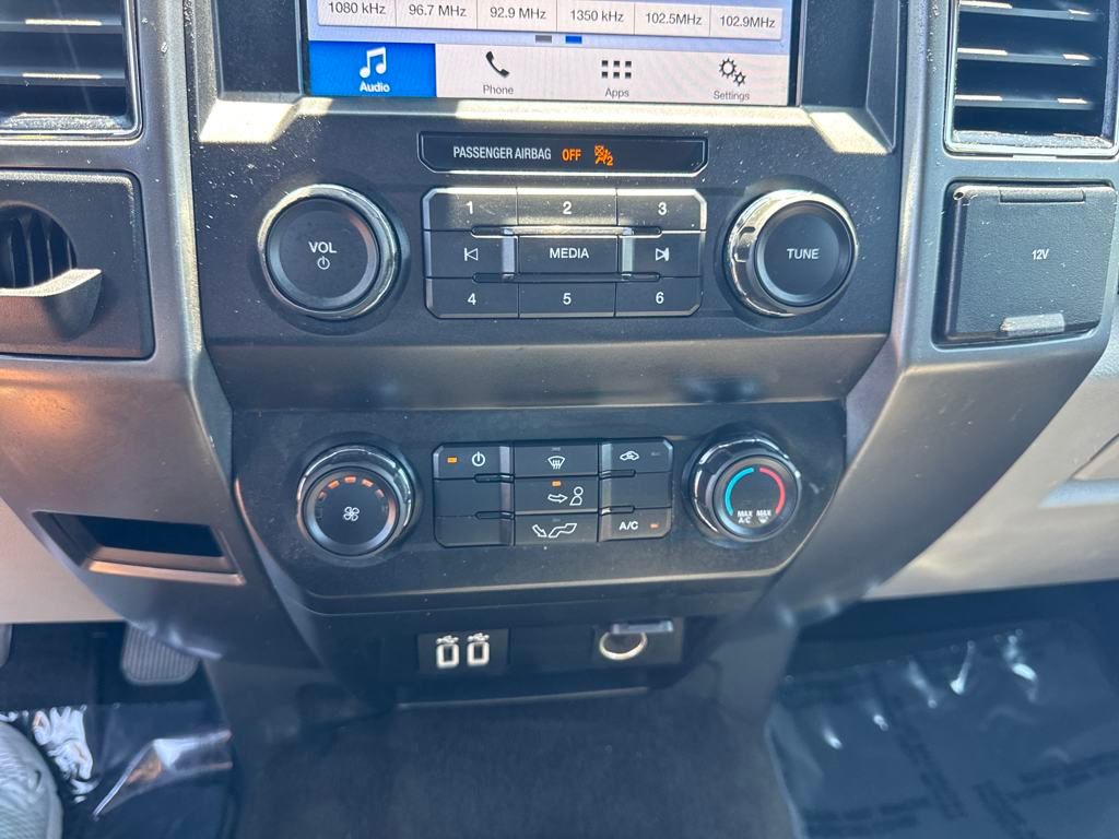 2019 Ford F-150 XLT photo 20