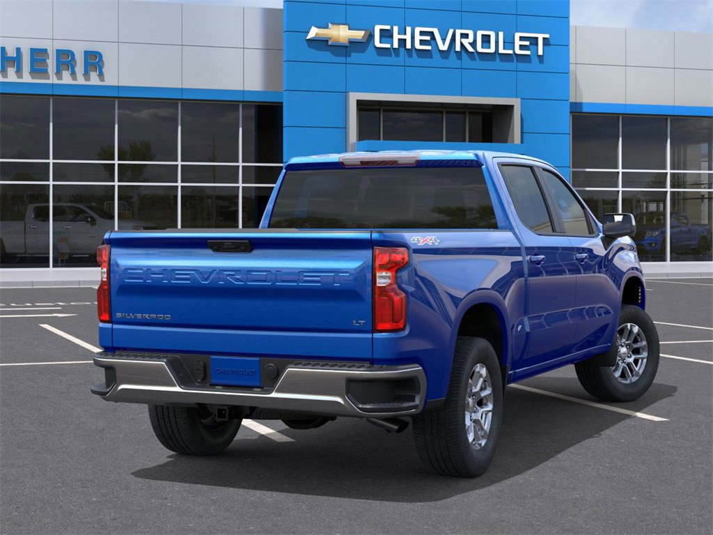 2026 Chevrolet Silverado 1500 LT photo 3