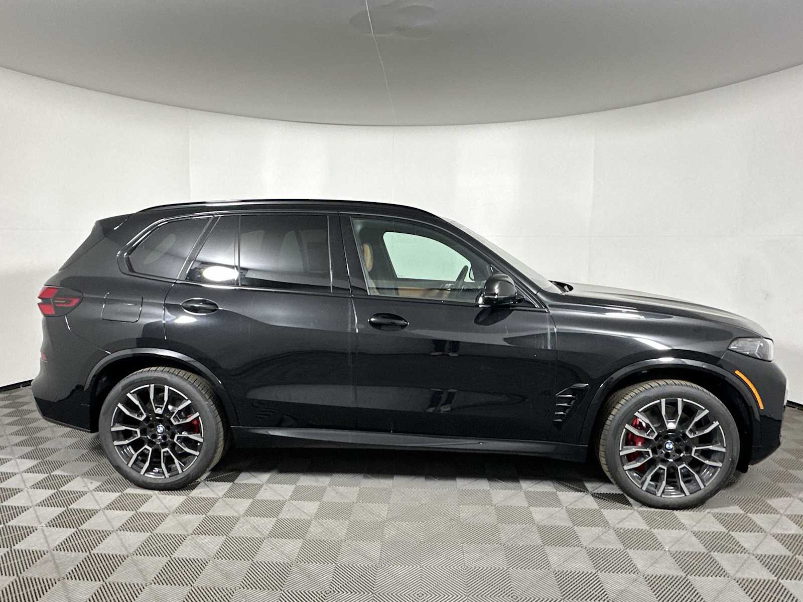2026 Bmw X5 M60i photo 4