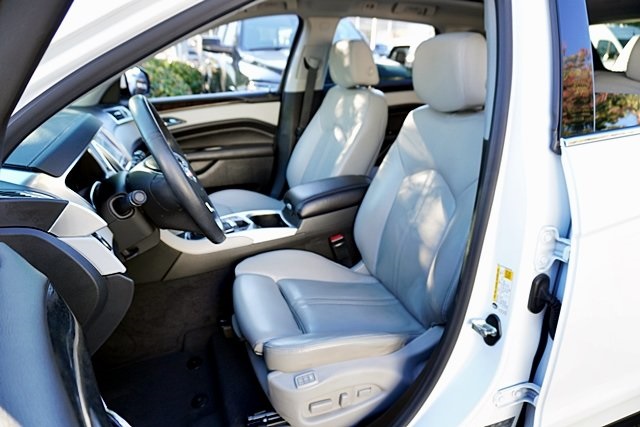 Used 2015 White Cadillac Premium image 14