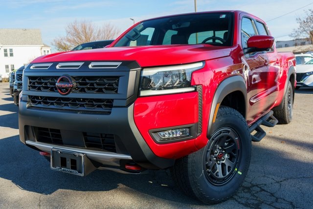 2026 Nissan Frontier PRO-4X's photo