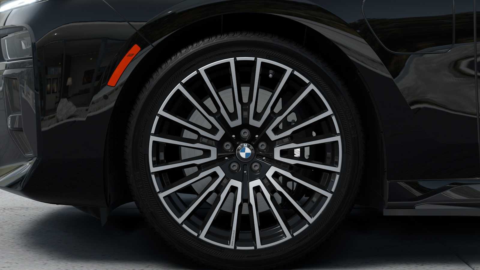 2026 Bmw 750e photo 5
