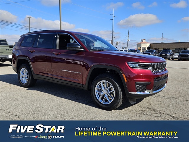 2025 Jeep Grand Cherokee L Laredo's photo