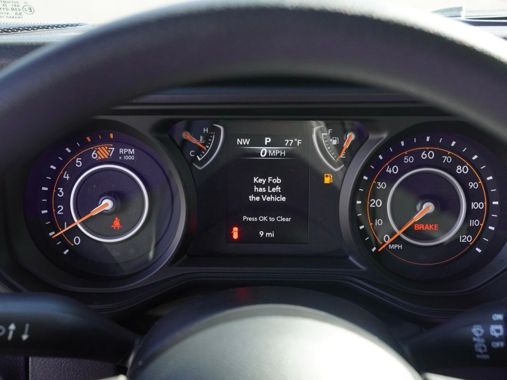 New 2026 Anvil Clear-Coat Exterior Paint Jeep 4-Door Sport S image 13