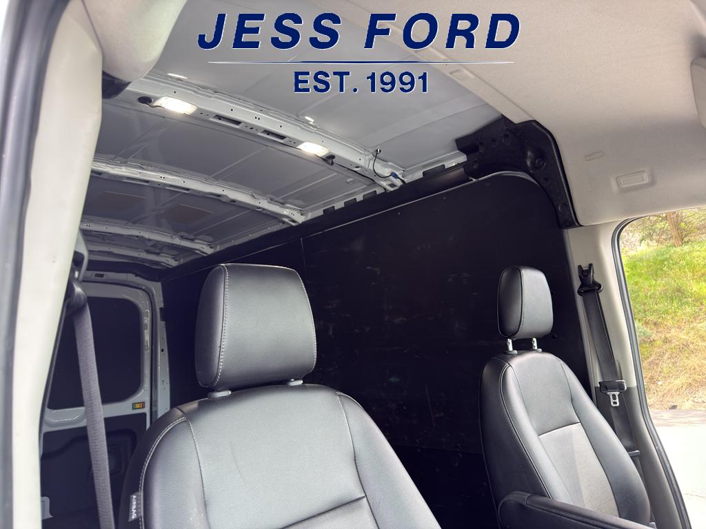2023 Ford Transit Van Cargo photo 15