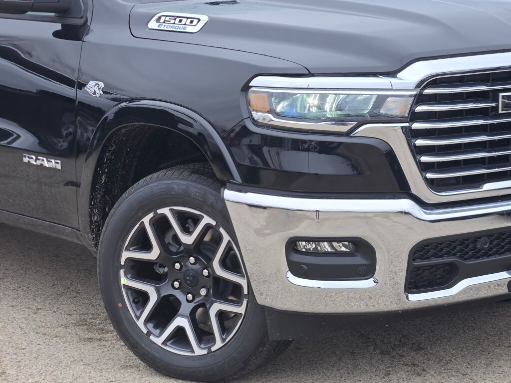 2026 Ram 1500 Laramie photo 2