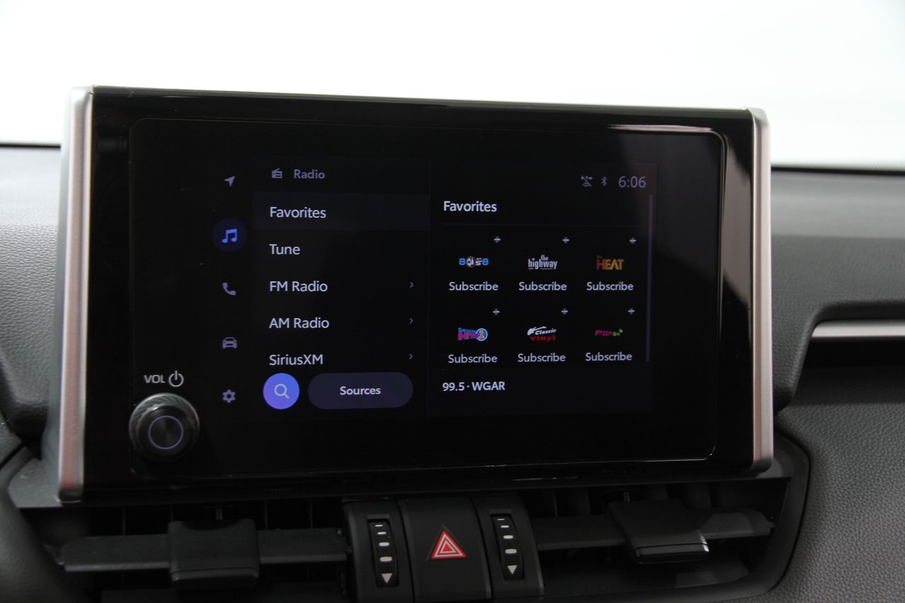 2023 Toyota RAV4 Adventure photo 11