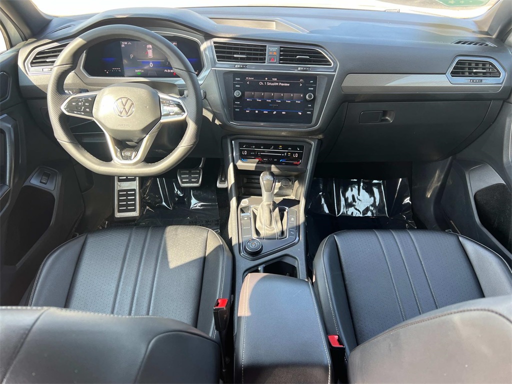 2022 Volkswagen Tiguan SE R-Line Black photo 3