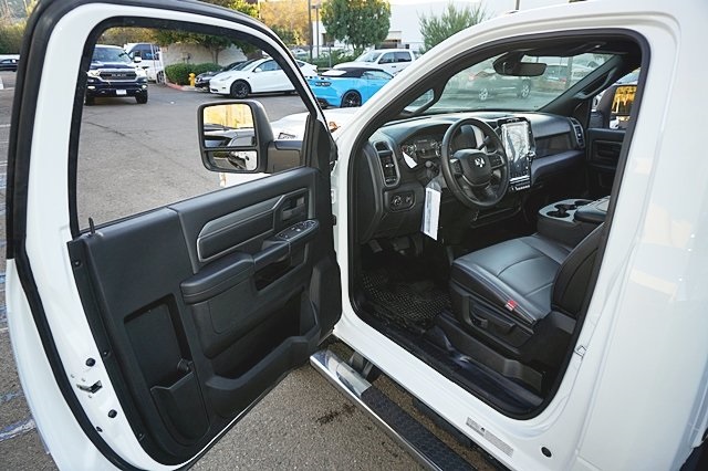 2023 Ram 3500 Tradesman photo 38