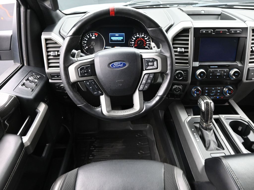 2020 Ford F-150 Raptor photo 9
