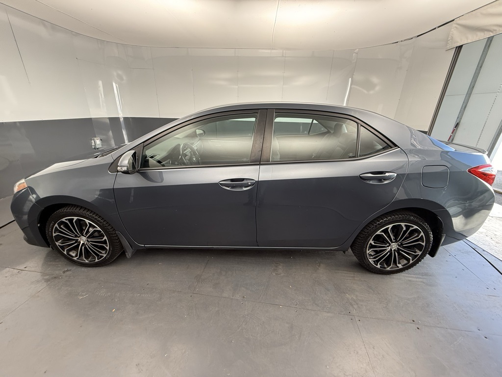 2016 Toyota Corolla Plus photo 4