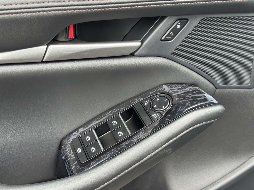 2025 Mazda Mazda3 2.5 Select Sport Base photo 26