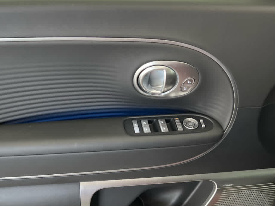 2026 Hyundai Ioniq Limited photo 11