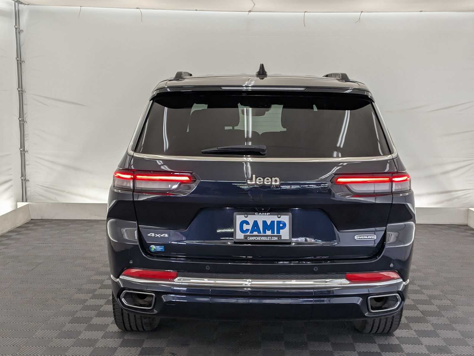 2024 Jeep Grand Cherokee Overland photo 4