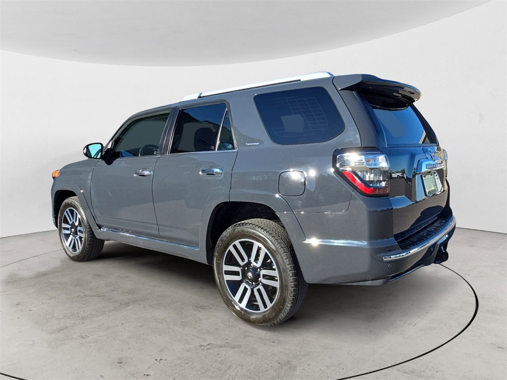 2024 Toyota 4Runner Limited photo 3