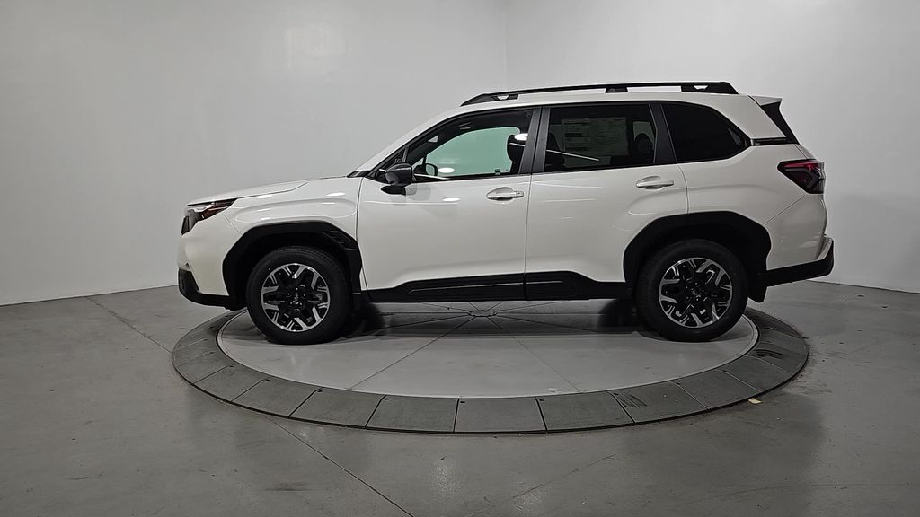 2026 Subaru Forester Premium photo 2