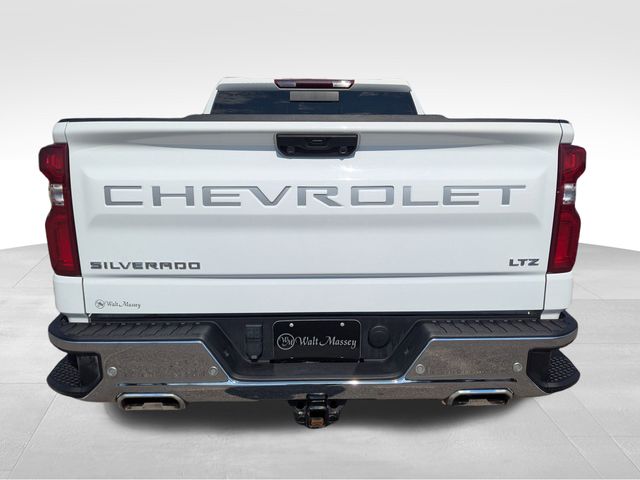 2024 Chevrolet Silverado 1500 LTZ photo 4