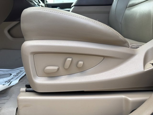 2018 Chevrolet Tahoe LT photo 18