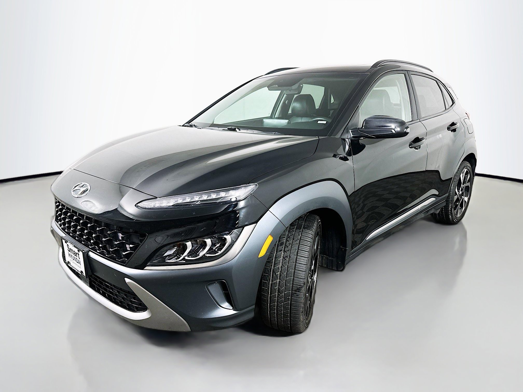 2023 Hyundai Kona Limited photo 2