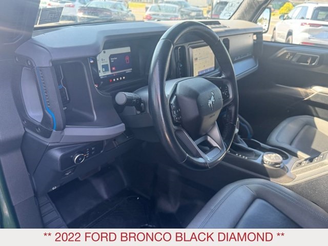 2022 Ford Bronco Black Diamond photo 9