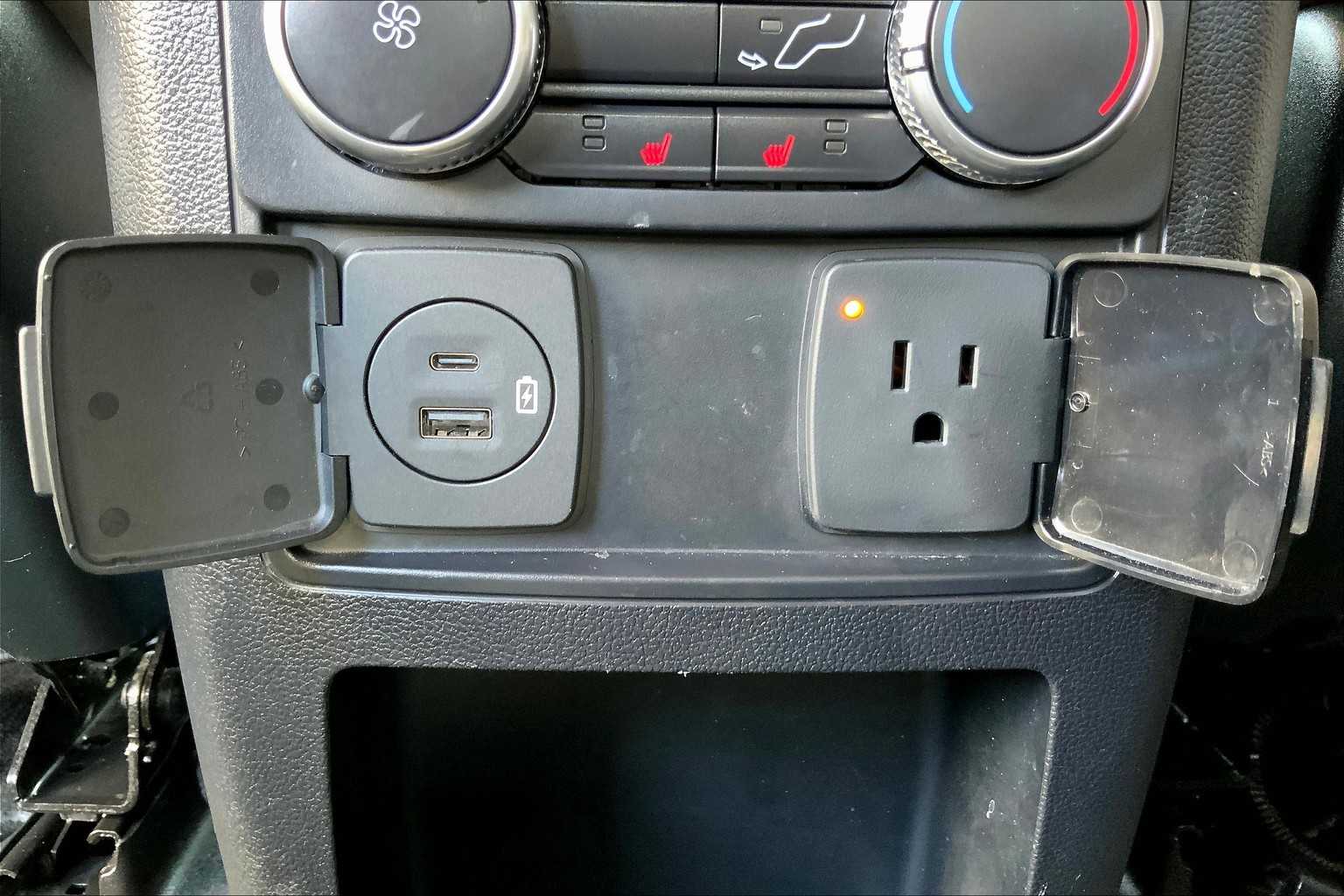 2021 Ford Explorer Limited photo 31