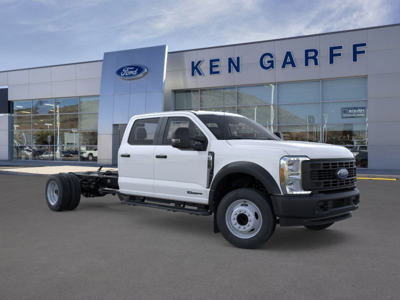 2025 Ford F-550 XL photo 7