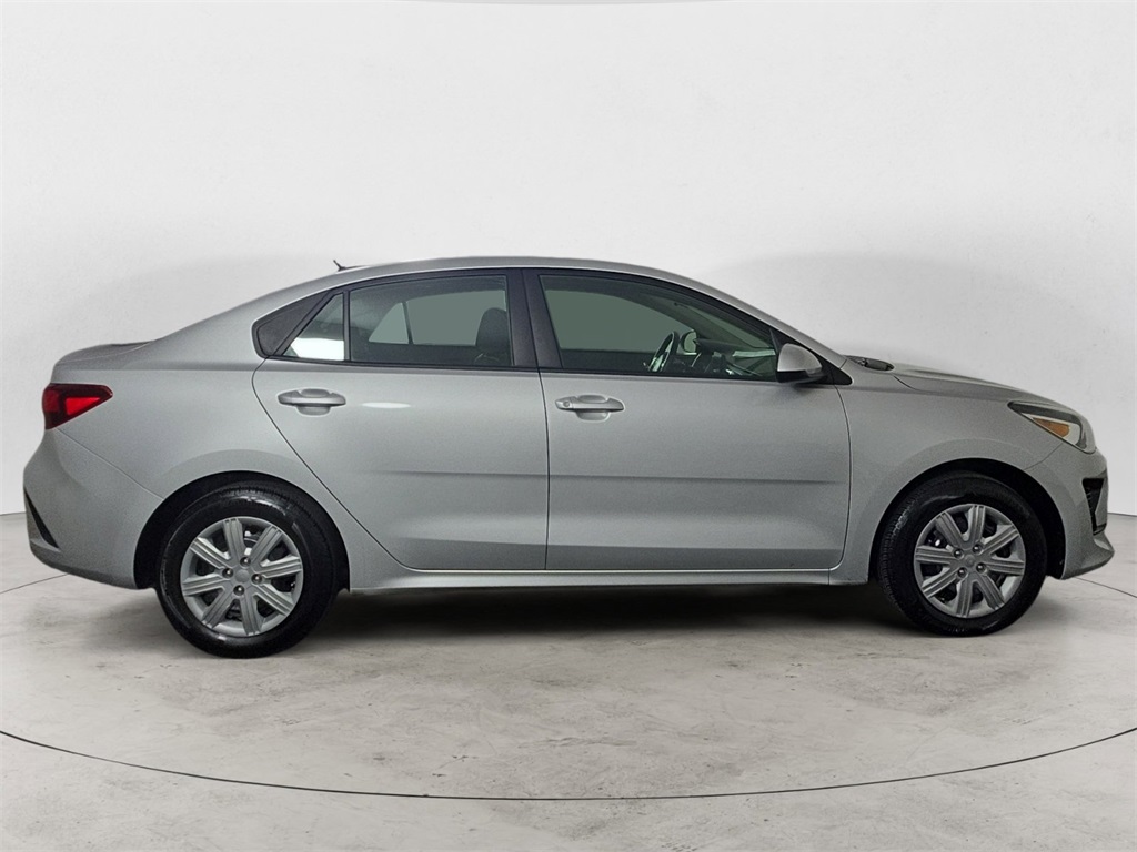 2023 Kia Rio LX photo 5