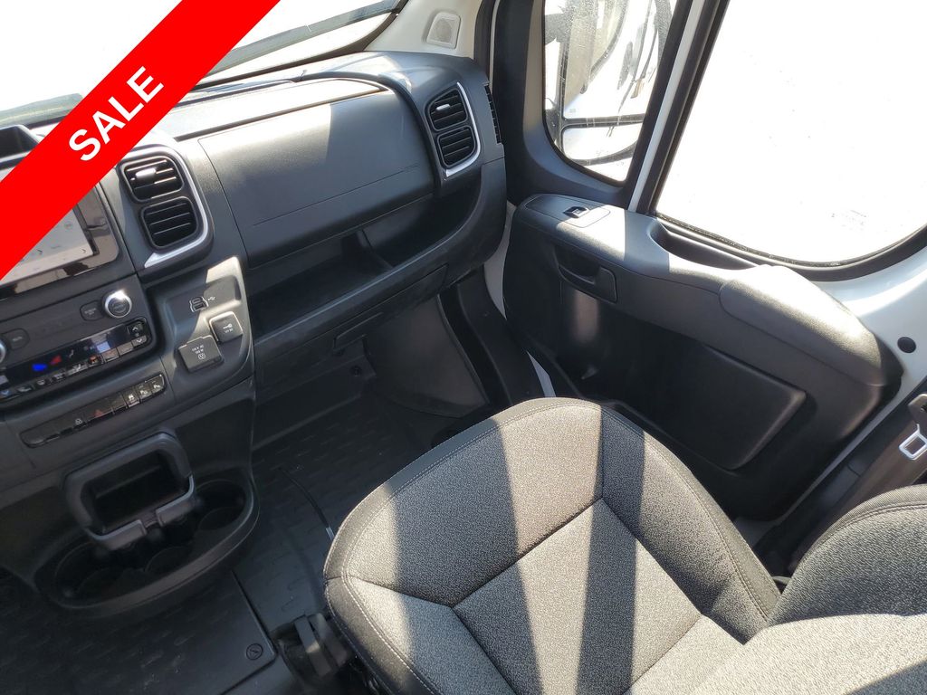 2025 Ram ProMaster 2500 Base photo 9
