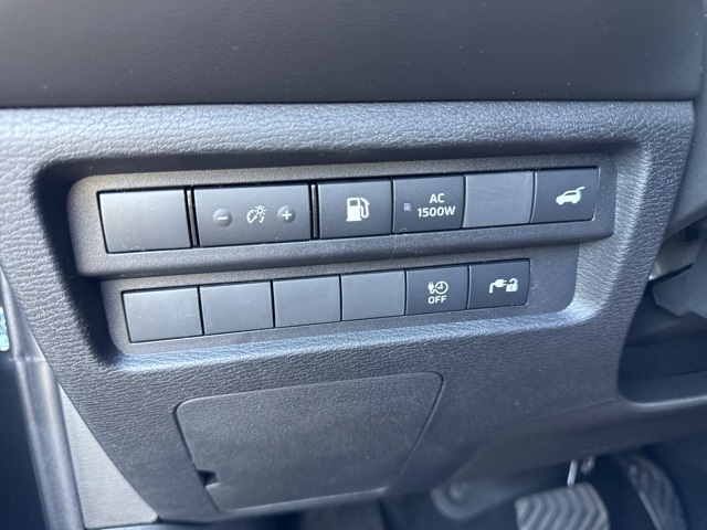 2025 Mitsubishi Outlander PHEV SEL photo 23