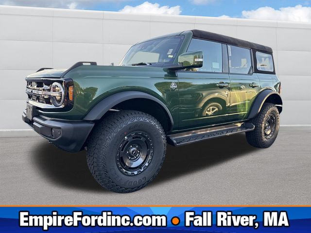 2025 Ford Bronco 4-Door Outer Banks's photo