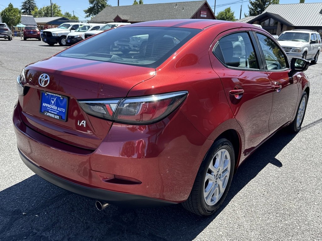 2018 Toyota Yaris iA Base photo 5