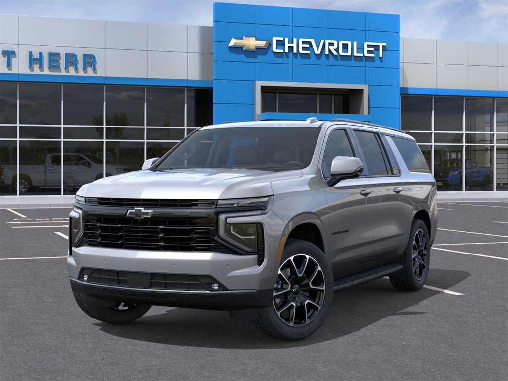 2025 Chevrolet Suburban RST photo 4